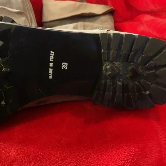 Fabianelli knee high suede fold over boots. Size 39. Made in Italy. - Picture 12 of 12